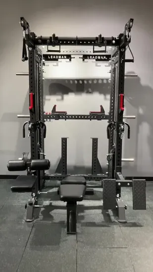 Body Building Gym Equipments Factory Customized OEM Multi Function Smith Machine with Matching Accessories 